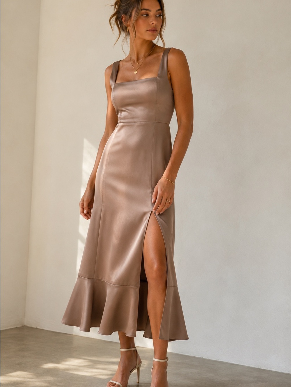 Show Me Your Mumu Satin Midi Dress – Size Small